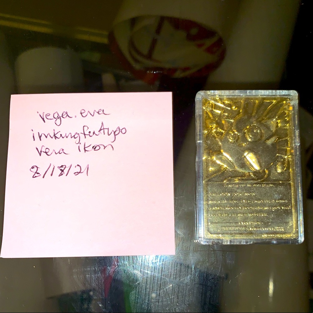 SOLD Jigglypuff gold card from the first movie POKÉMON